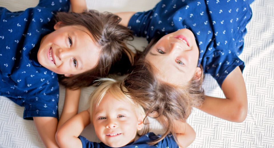 shutterstock 14691677751 word3 What makes middle children so special?