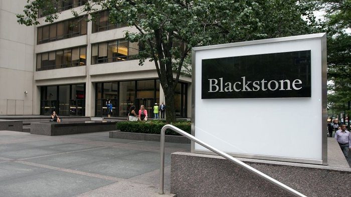 photo Blackstone nears 4 billion acquisition of maclean power