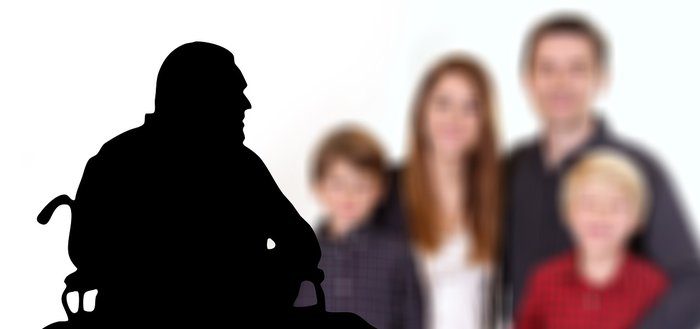 οπτικό ΧΩΡΙΣ ΕΝΣΥΝΑΙΣΘΗΣΗ Τετραπληγικός κατηγορούμενος για μικροποσά