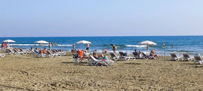 photo CYPRUS From Beachwear to Jackets in Two Days Temporary End