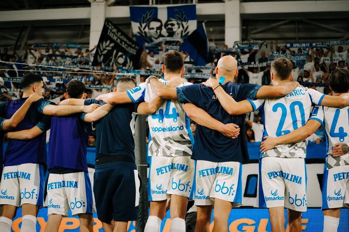 οπτικό Με τον πρώτο παίκτη στο πλευρό του