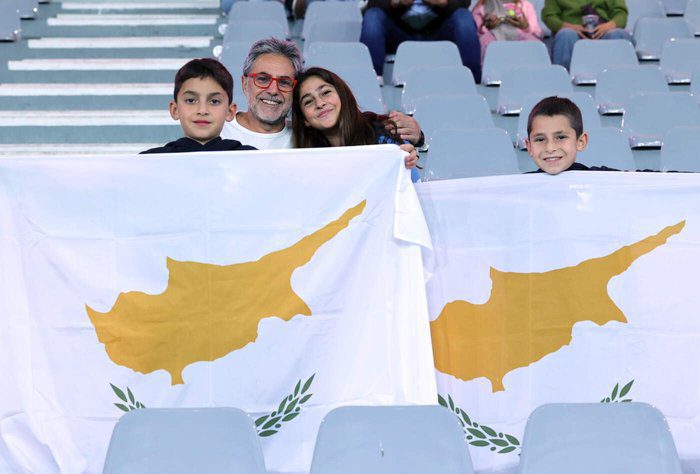 φωτό Ο κόσμος έχει κριτήριο και το δείχνει