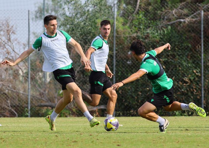 εικόνα Ρεπό τέλος τα κεφάλια ξανά μέσα