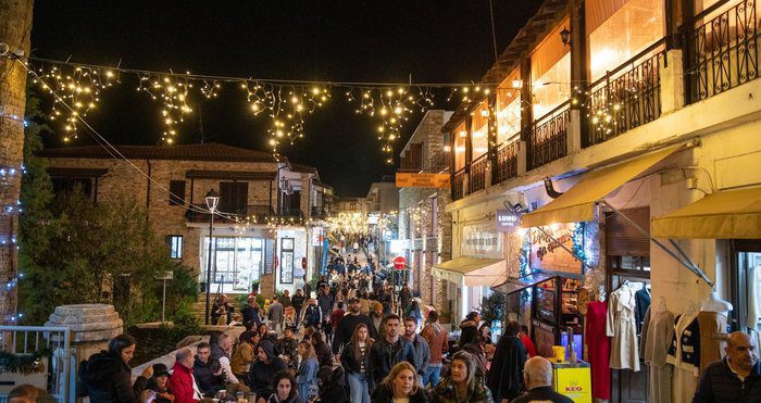 γραφικό Το Χριστουγεννιάτικο Χωριό SanTa Lefkara ανοίγει τις πόρτες του