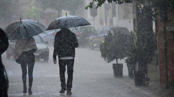 γραφικό Καταιγίδες χαλάζι και πτώση θερμοκρασίας σε όλη τη χώρα