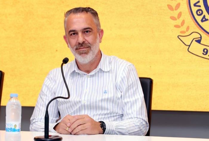 φωτό Με ανοικτή ατζέντα ο πρόεδρος της ΑΕΛ
