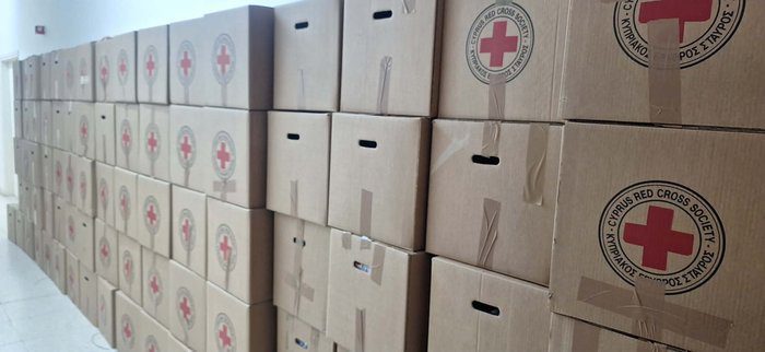 γραφικό ΠΑΚΕΤΑ ΑΓΑΠΗΣ Η εκστρατεία που στηρίζει 2 000 οικογένειες Στην