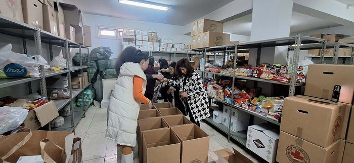 момент Пакеты любви Кампания поддерживающая 2000 семей