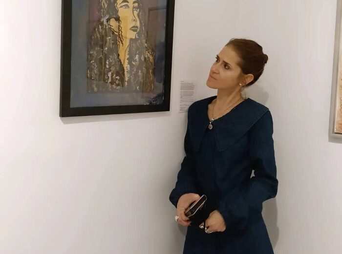 οπτικό ΣΤΕΛΛΑ ΚΑΙ ΜΑΡΙΑ ΠΑΠΑ Oι δίδυμες αδελφές που έχουν ξεπεράσει τα