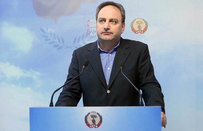 γραφικό BIΝΤΕΟ ΣΤΟ Χ Aφήνει σκιές για το Προεδρικό Αντίδραση Στέφανου