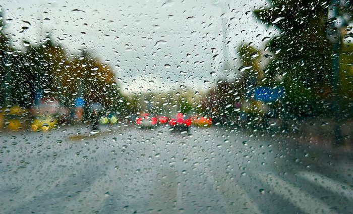 φωτό Χειμωνιάτικο σκηνικό με βροχές και χιονοπτώσεις Πιο ψυχρός ο καιρός
