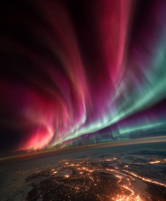 visual SOLAR STORM Communications and Power Networks Disrupted