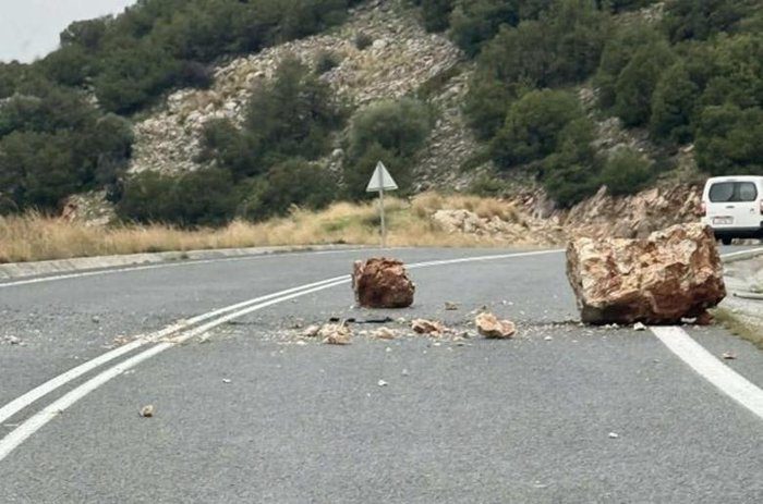 εικόνα Κατολισθήσεις σε ορεινούς δρόμους δείτε ποιοι επηρεάζονται