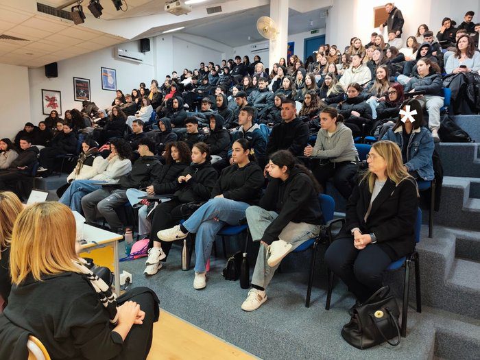 Image Apostolos Markos High School: A Day Dedicated to Life with