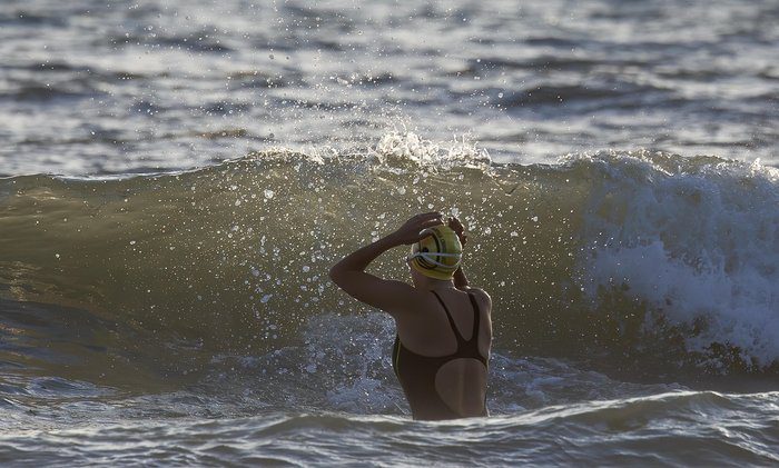 εικόνα ΟΜΙΛΟΣ ΧΕΙΜΕΡΙΝΩΝ ΚΟΛΥΜΒΗΤΩΝ Οι θαρραλέοι κολυμβητές η τυχερή της
