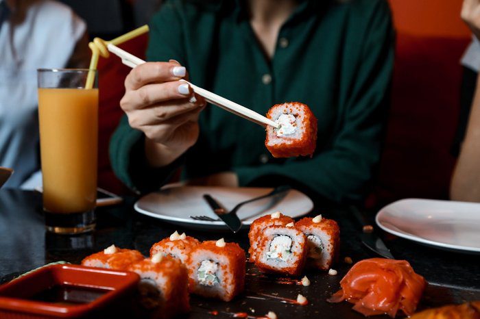 φωτό Sushi που ξεχωρίζει brunch που λατρεύεις και φανταστικά ροφήματα - όλα σε ένα όμορφο χώρο
