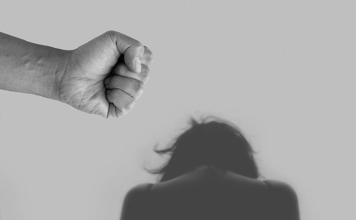 φωτογραφία ΣΥΝΕΒΗ ΚΑΙ ΑΥΤΟ Μαθητής κτύπησε στην κοιλιά καθηγήτρια του στη Λάρνακα