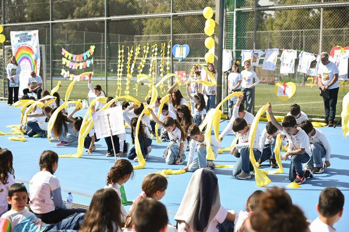 φωτογραφία ΑΛΚΙΝΟΟΣ ΑΡΤΕΜΙΟΥ 1 400 μαθητές και μαθήτριες μοίρασαν αγάπη και