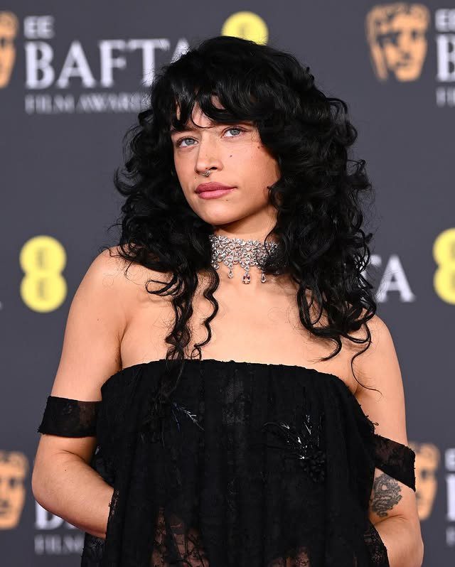 στιγμιότυπο BAFTA 2026 Λάμψη και στιλ στο κόκκινο χαλί Από την Κέιτ έως τη