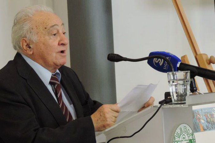 φωτό ΔΩΝΗΣ ΧΡΙΣΤΟΦΙΝΗΣ Αποχαιρετούν τον βετεράνο και ιστορικό στέλεχος