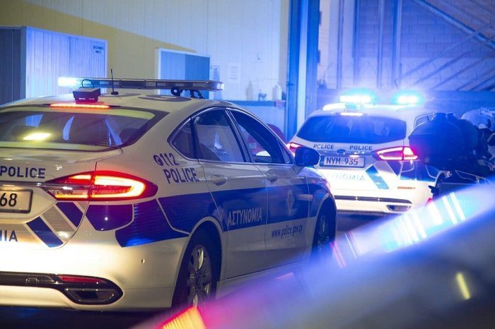 απεικόνιση Ενισχυμένη αστυνομική παρουσία τη νύχτα Οκτώ συλλήψεις και δεκάδες