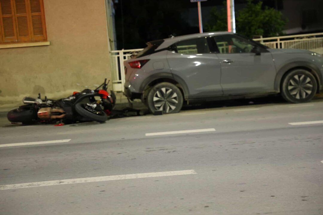 img1 2 word2 Tragedy in Aglantzia: 25-year-old motorcyclist killed in collision — 19-year-old arrested