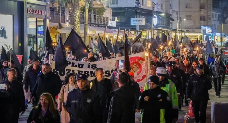 katekhomena turk telekom protest word1 Turkish Cypriot unions take to the streets against Türk Telekom — denounce 'institutional seizure'