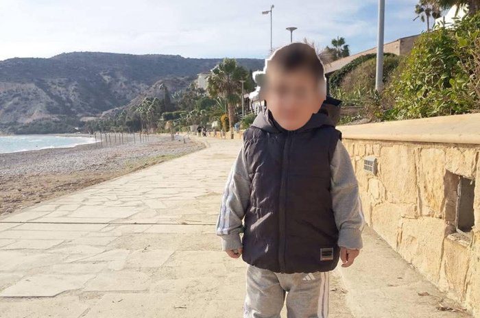 γραφικό ΣΤΡΟΥΜΠΙ Βρέθηκε το 2χρονο αγοράκι που είχε εξαφανιστεί το πρωί