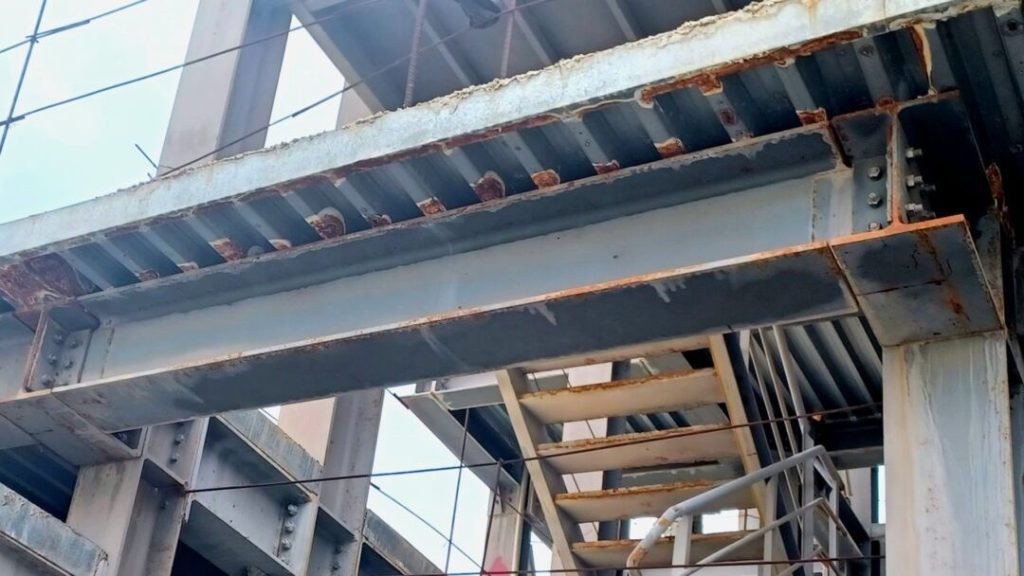Audit+Service%3A+Nicosia+%E2%80%9Cghost+building%E2%80%9D+remains+unfinished+for+14+years